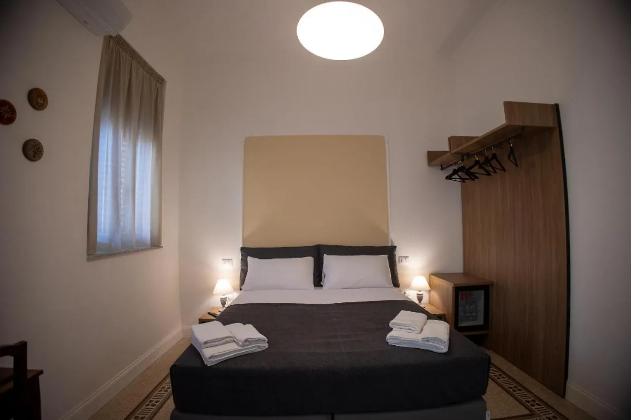 Petrarca Suite Palermo Italien